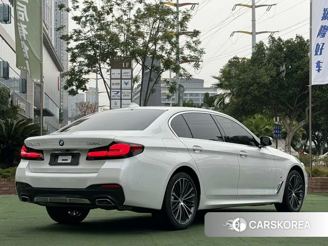 BMW 5 series 2023 Белый из Китая, фото 4