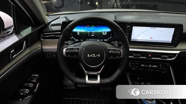 Kia K5 3rd generation 2021 Белый из Кореи, фото 4