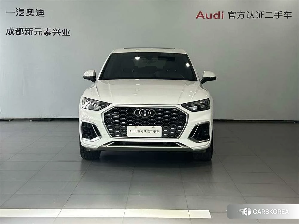 Audi Q5L 2020 Белый из Китая, фото 4