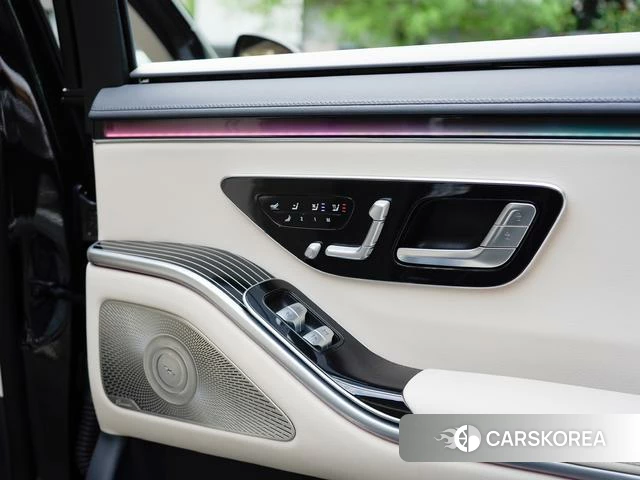 Mercedes-Benz S-Class 2023 Черный из Китая, фото 4