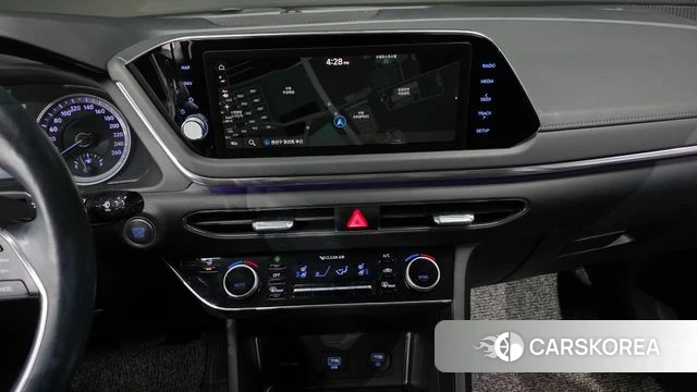 Hyundai Sonata (DN8) 2021 Белый из Кореи, фото 4