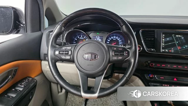 Kia The New Carnival 2018 Серый из Кореи, фото 4