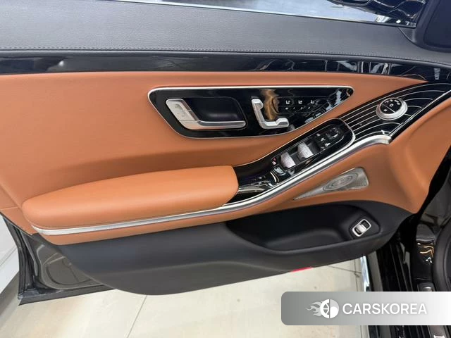 Mercedes-Benz S-Class 2021 Черный из Китая, фото 4