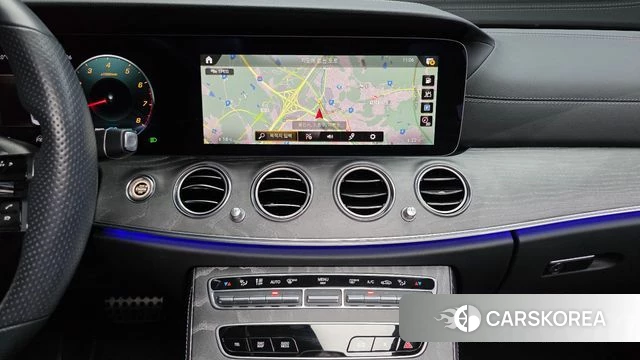 Mercedes-Benz E-Class W213 2021 Серый из Кореи, фото 4