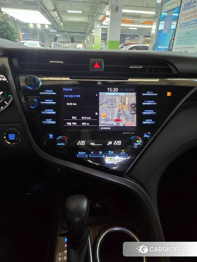 Toyota Camry (XV70) 2019 Белый из Кореи, фото 4