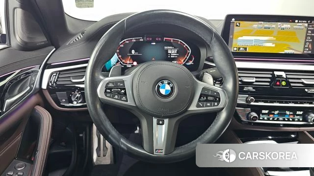 BMW 5 Series (G30) 2022 Черный из Кореи, фото 4