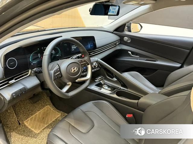 Hyundai Elantra 2025 Темно-серый из Китая, фото 4