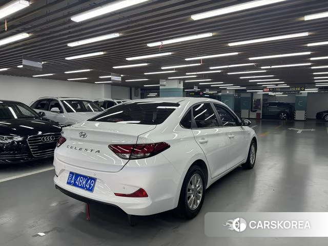Hyundai Celesta 2021 Белый из Китая, фото 4