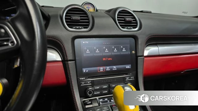 Porsche 718 Boxster 2018 Серый из Кореи, фото 4