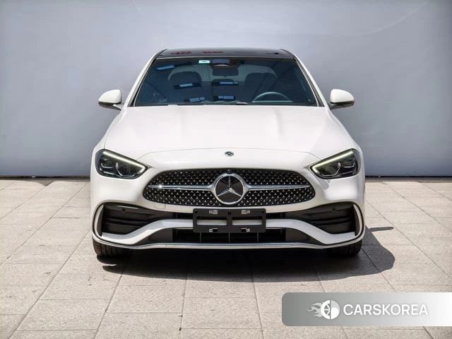 Mercedes-Benz C-class 2025 Белый из Китая, фото 4