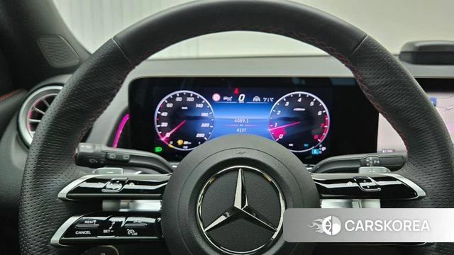 Mercedes-Benz GLB-Class X247 2025 Белый из Кореи, фото 4