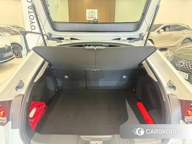 Toyota Prius 5th Generation 2024 Белый из Кореи, фото 4