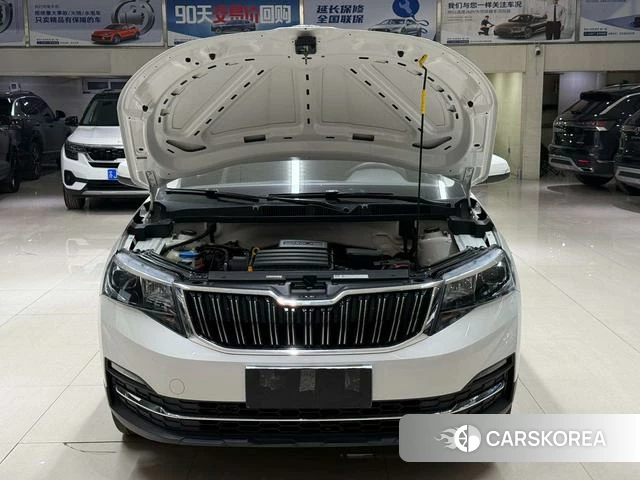 Skoda Kamiq 2022 Белый из Китая, фото 4