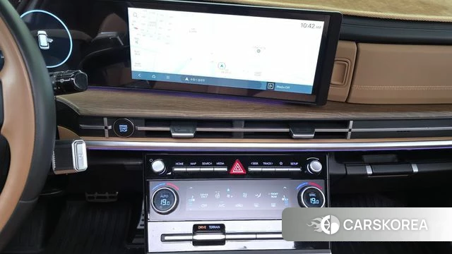 Hyundai Santa Fe (MX5) 2023 Белый из Кореи, фото 4