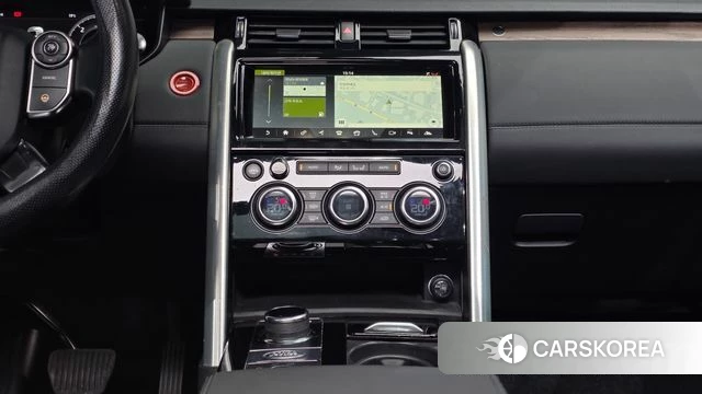Land Rover Discovery 5 2018 Черный из Кореи, фото 4