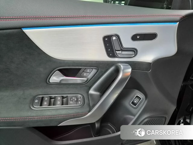 Mercedes-Benz CLA-Class C118 2026 Черный из Кореи, фото 4