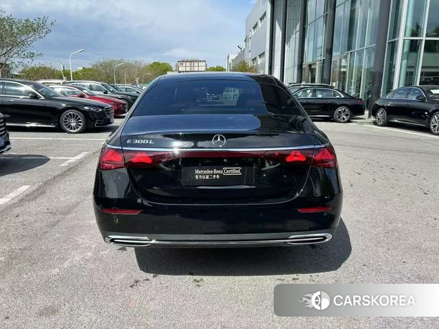 Mercedes-Benz E-Class 2024 Черный из Китая, фото 4