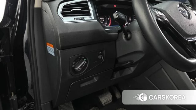 Volkswagen Tiguan Allspace 2018 Черный из Кореи, фото 4