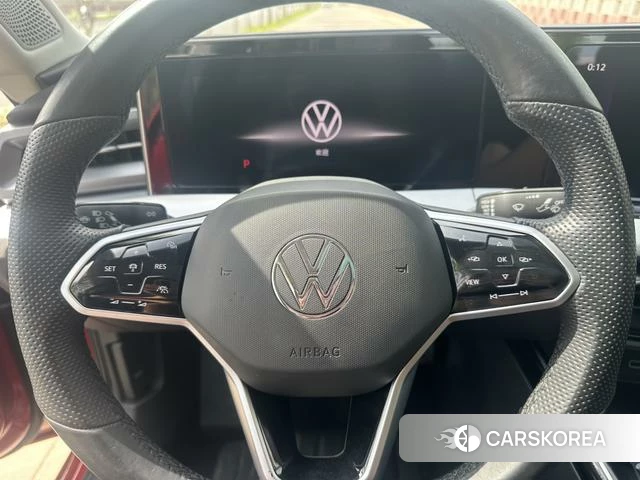 Volkswagen Lamando 2023 Красный из Китая, фото 4