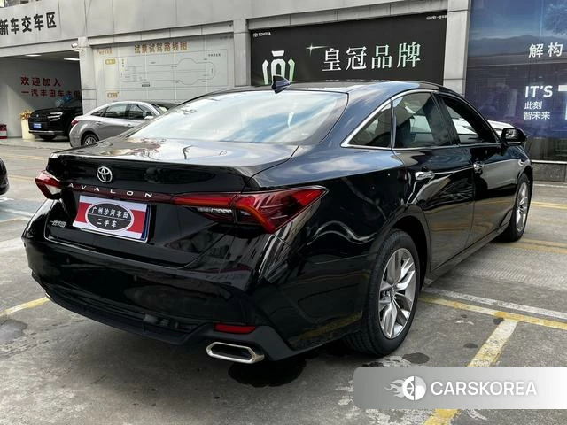 Toyota Avalon 2022 Черный из Китая, фото 4
