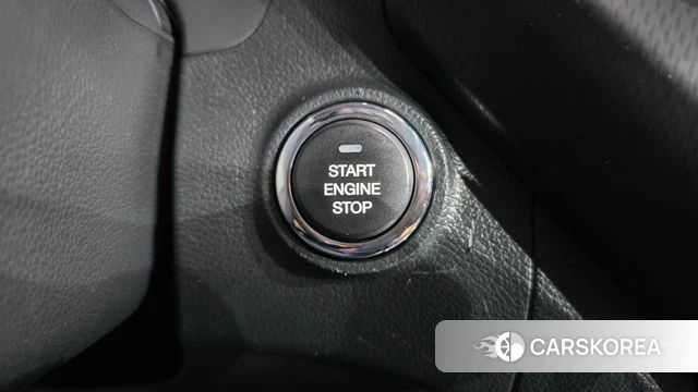 Ssangyong Tivoli Air 2018 Белый из Кореи, фото 4