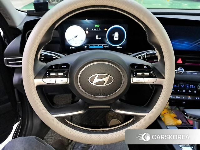 Hyundai The New Avante (CN7) 2023 Серый из Кореи, фото 4