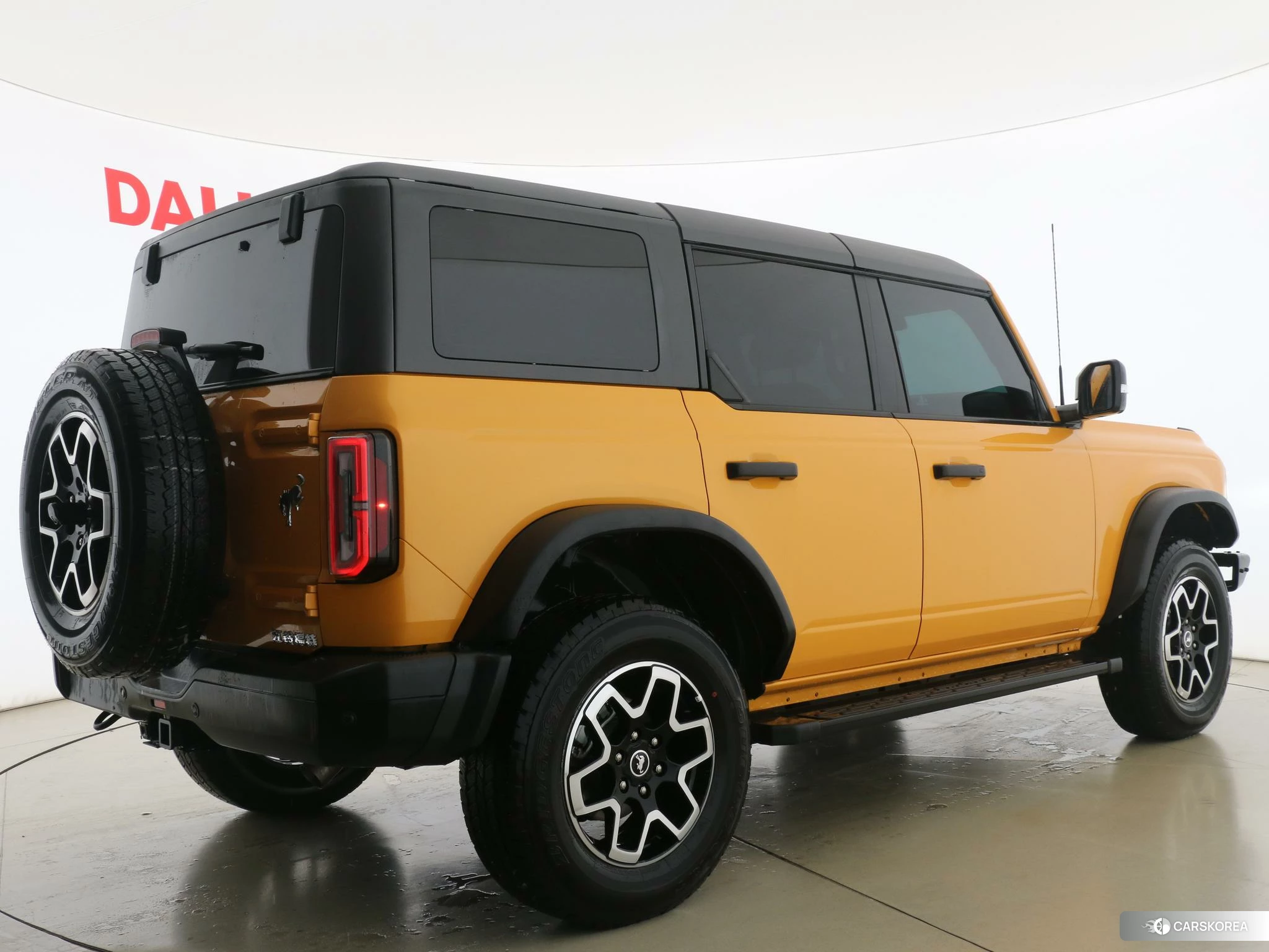 Ford Bronco 2024 Желтый из Китая, фото 4