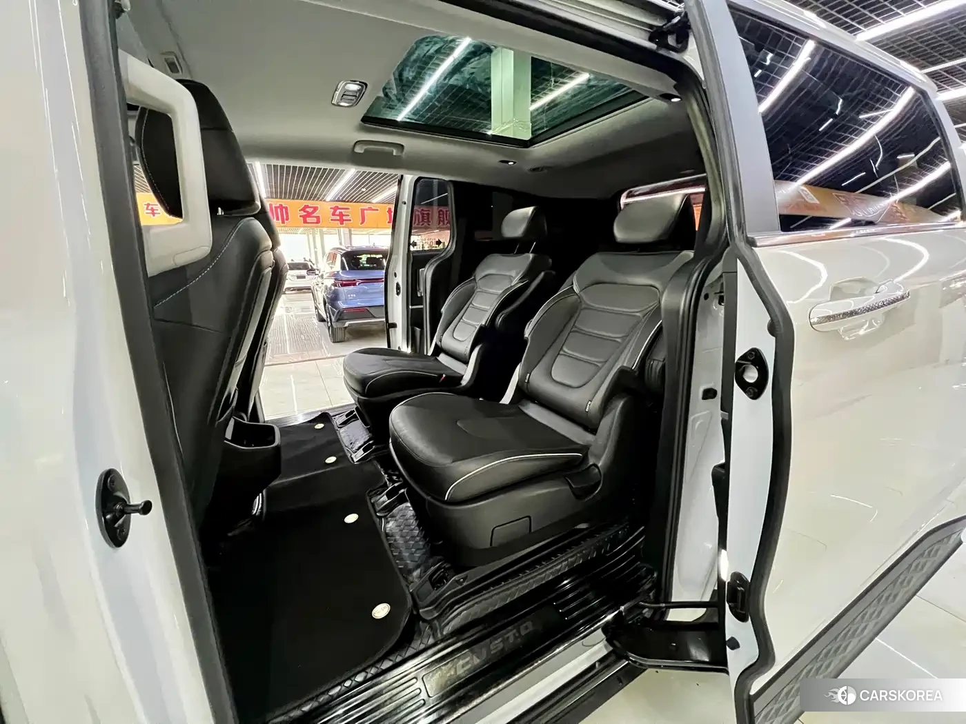 Hyundai Custo 2024 Белый из Китая, фото 4