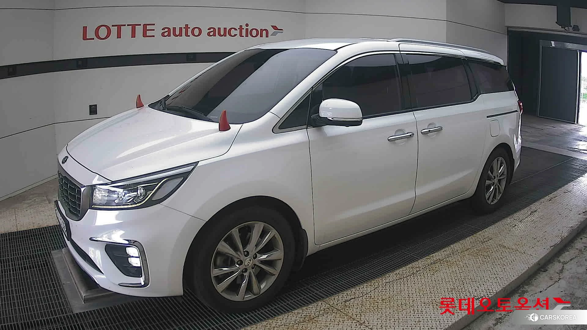 Kia Carnival Limousine 2019 Белый из Кореи, фото 4