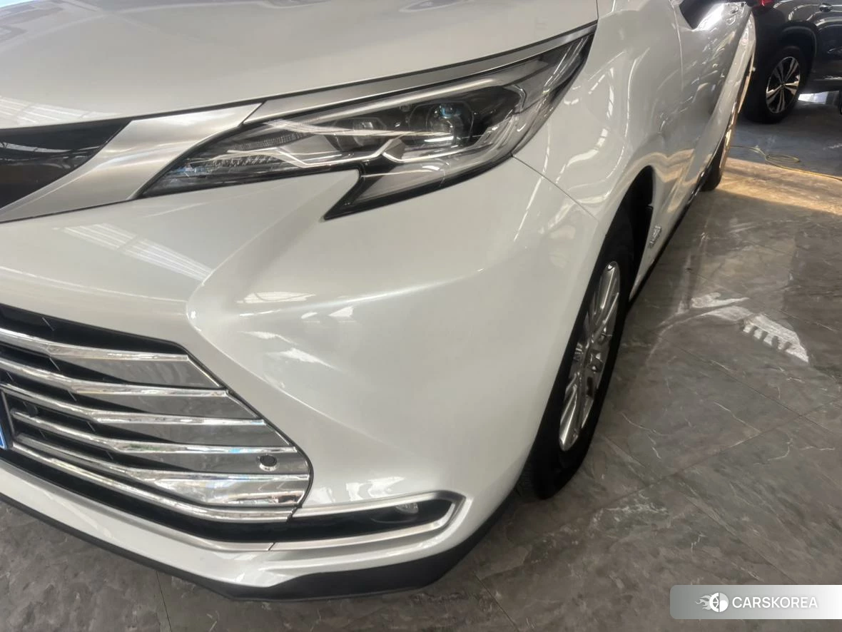 Toyota Sienna 2021 Белый из Китая, фото 4