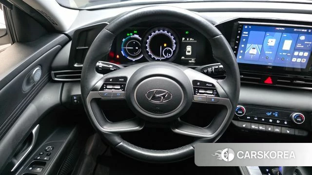 Hyundai The New Avante Hybrid (CN7) 2023 Белый из Кореи, фото 4