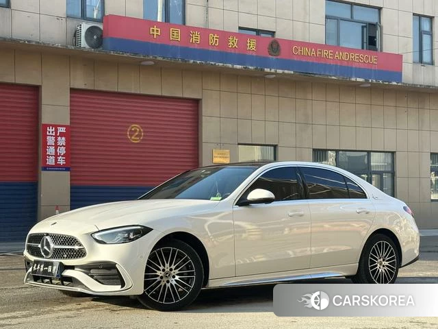 Mercedes-Benz C-class 2024 Белый из Китая, фото 4