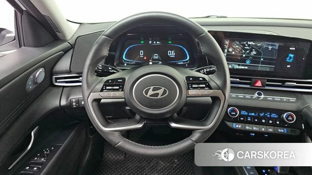 Hyundai The New Avante (CN7) 2024 Белый из Кореи, фото 4