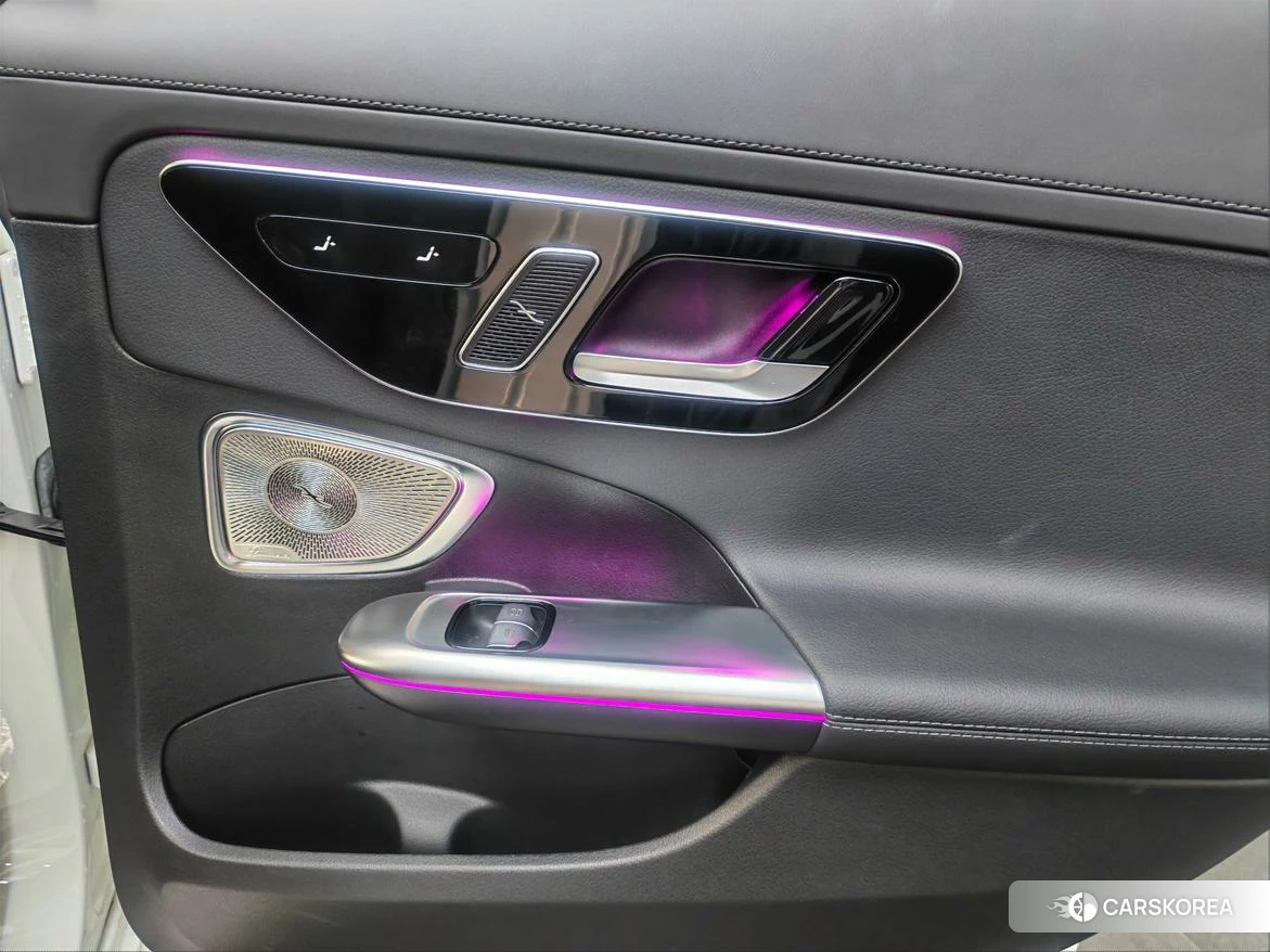 Mercedes-Benz C-class 2024 Белый из Китая, фото 4