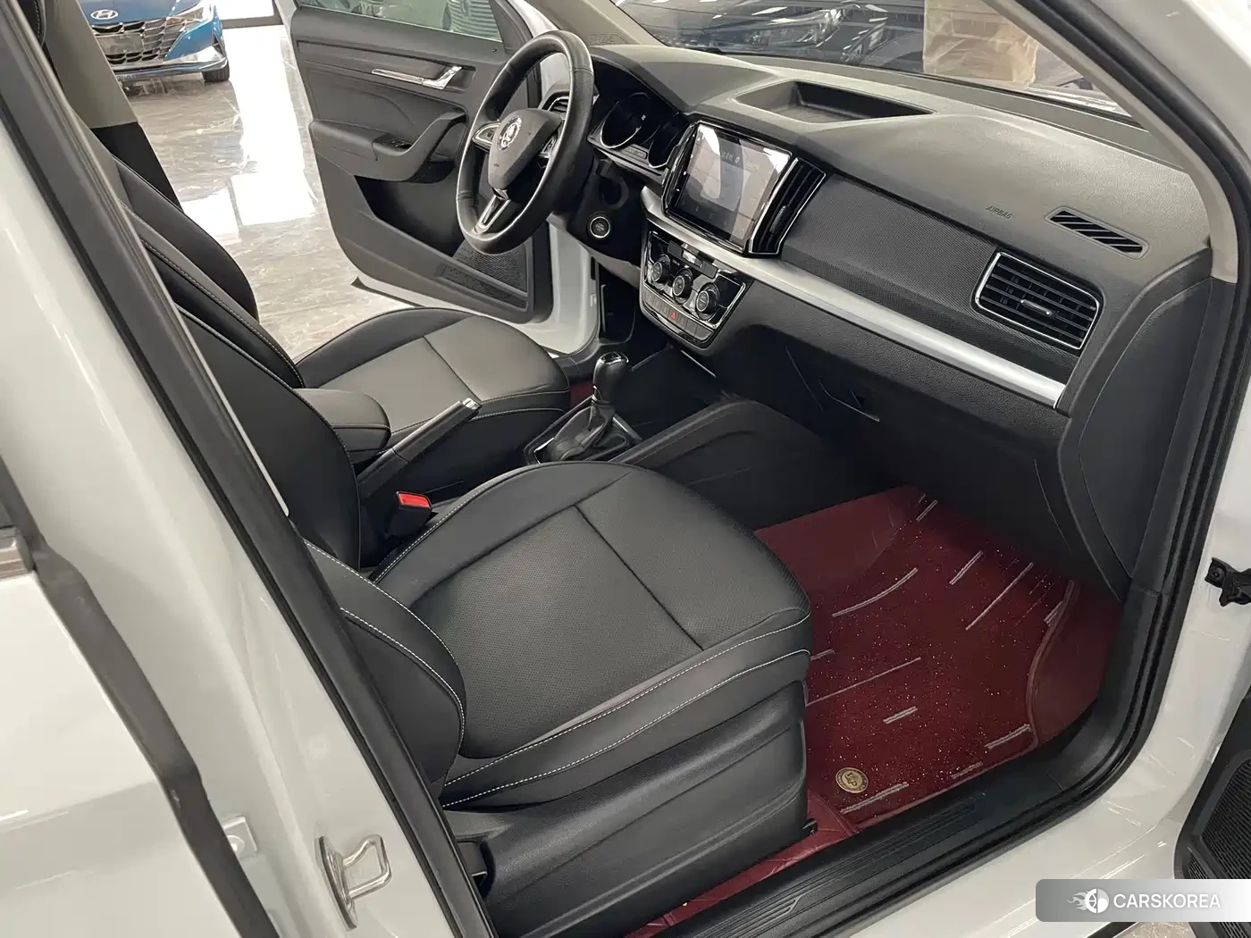 Skoda Kamiq 2023 Белый из Китая, фото 4