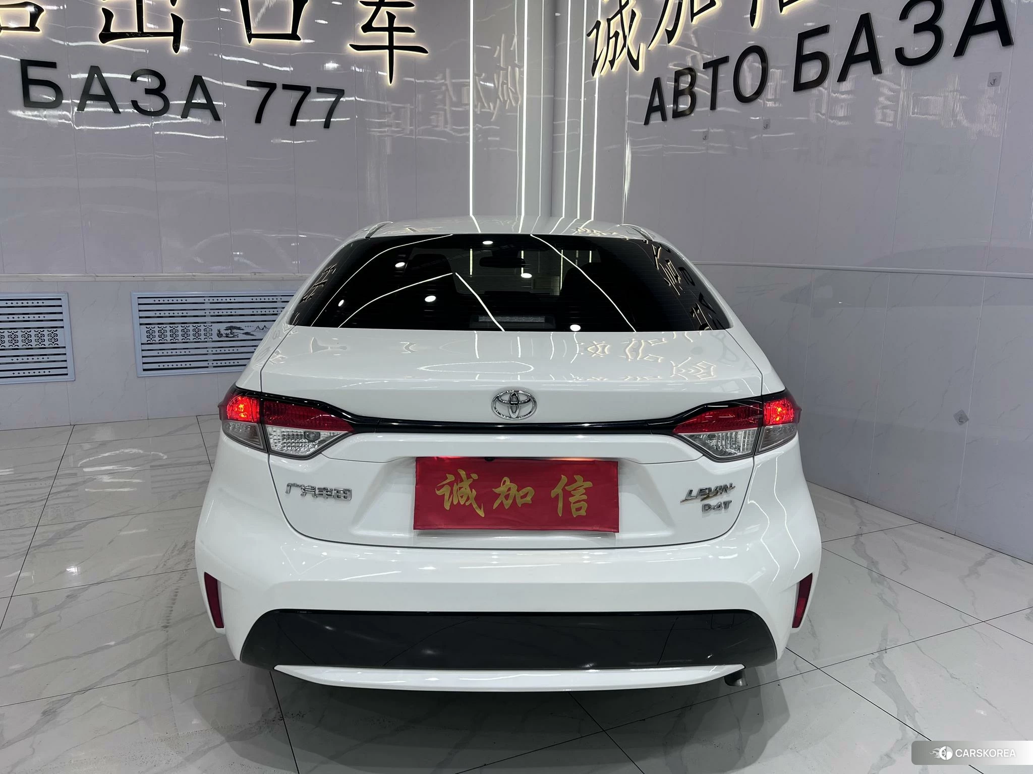 Toyota Levin 2019 Белый из Китая, фото 4