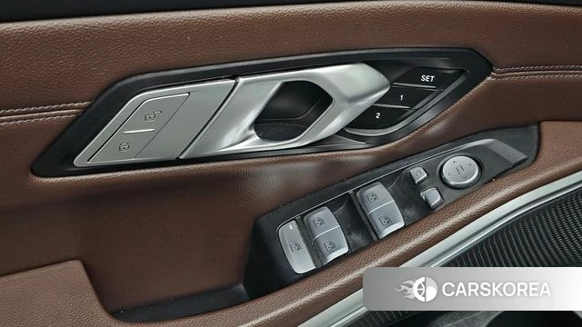 BMW 3 Series (G20) 2021 Белый из Кореи, фото 4