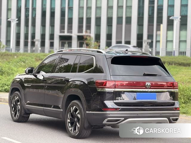Volkswagen Teramont 2023 Черный из Китая, фото 4