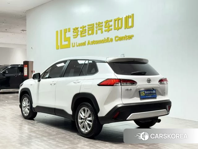 Toyota Corolla 2024 Белый из Китая, фото 4