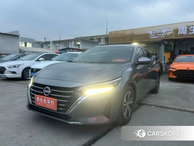 Nissan Sylphy 2024 Темно-серый из Китая, фото 4