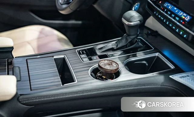 Toyota Sienna 2022 Белый из Китая, фото 4