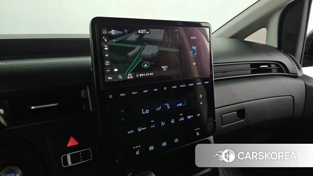 Hyundai Staria 2023 Серый из Кореи, фото 4