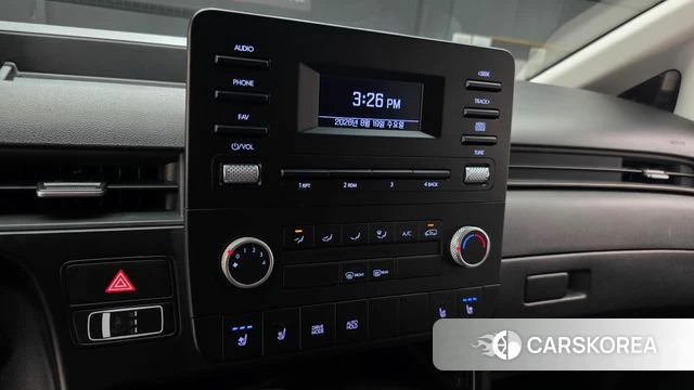 Hyundai Staria 2023 Белый из Кореи, фото 4