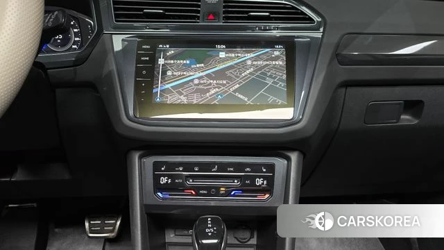 Volkswagen Tiguan second Generation 2022 Белый из Кореи, фото 4