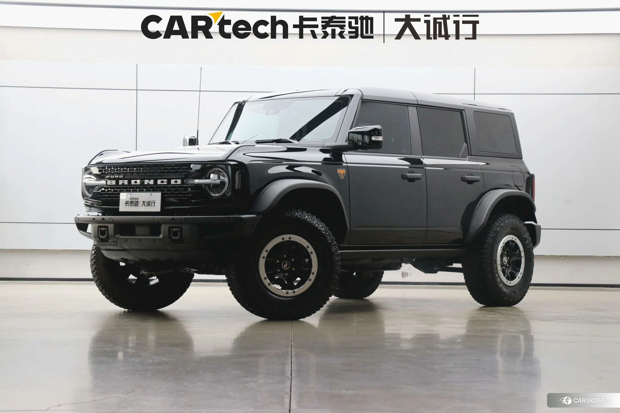 Ford Bronco 2024 Черный из Китая, фото 4