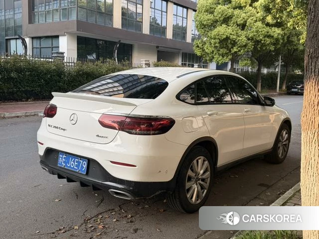 Mercedes-Benz GLC 2021 Белый из Китая, фото 4