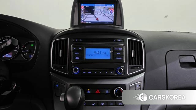 Hyundai The New Grand Starex 2018 Белый из Кореи, фото 4