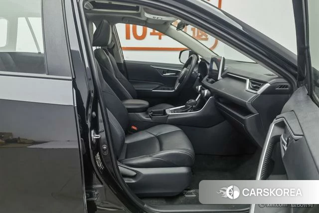 Toyota Wildlander 2021 Черный из Китая, фото 4