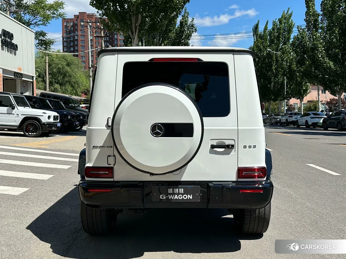 Mercedes-Benz AMG G-Class 2023 Белый из Китая, фото 4