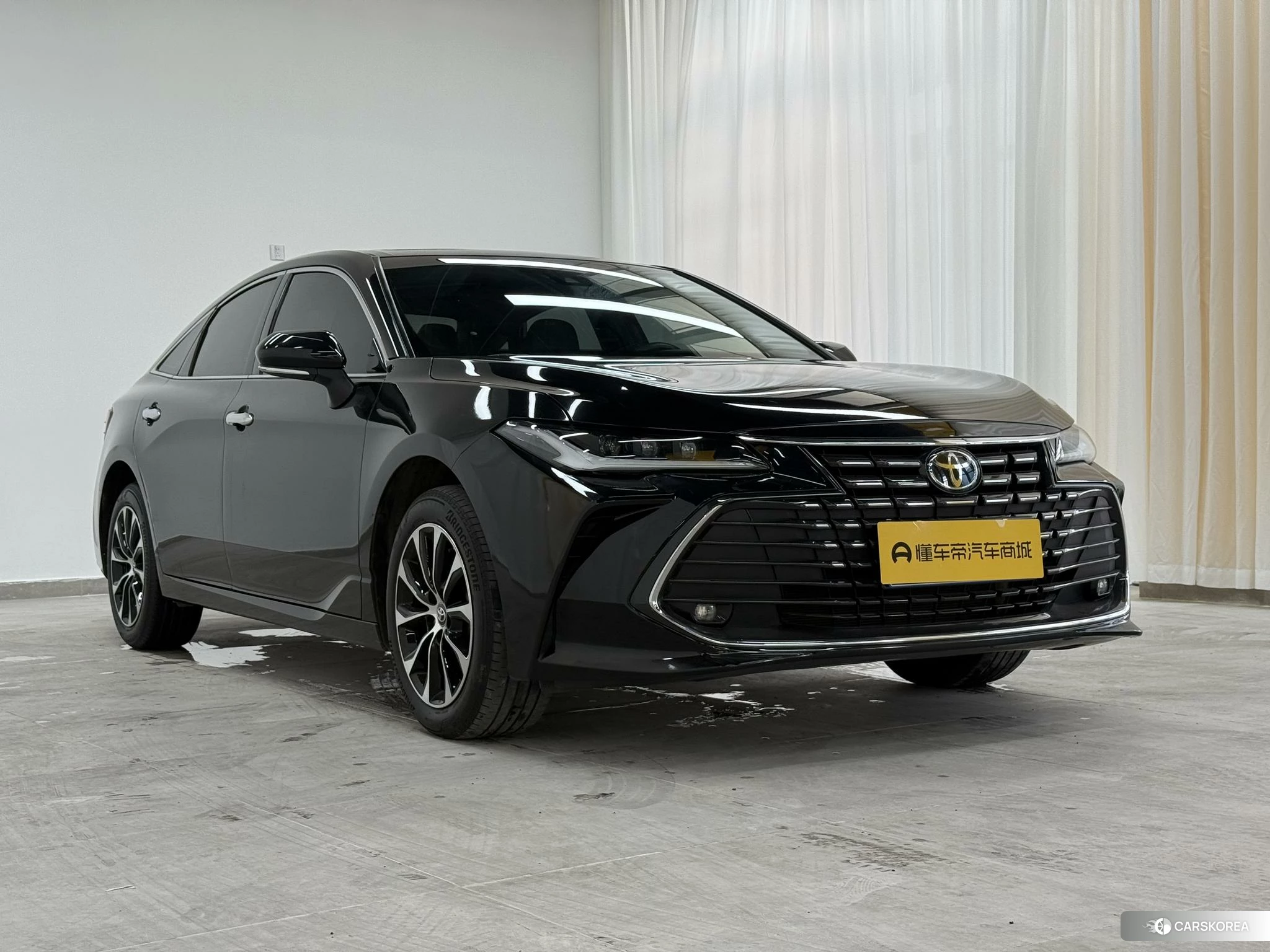 Toyota Avalon 2022 Черный из Китая, фото 4